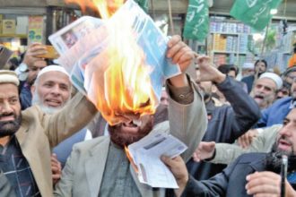 Sizzling Protests Rock Pakistan as Businesses Go Dark! Find Out Why on September 2, 2023!